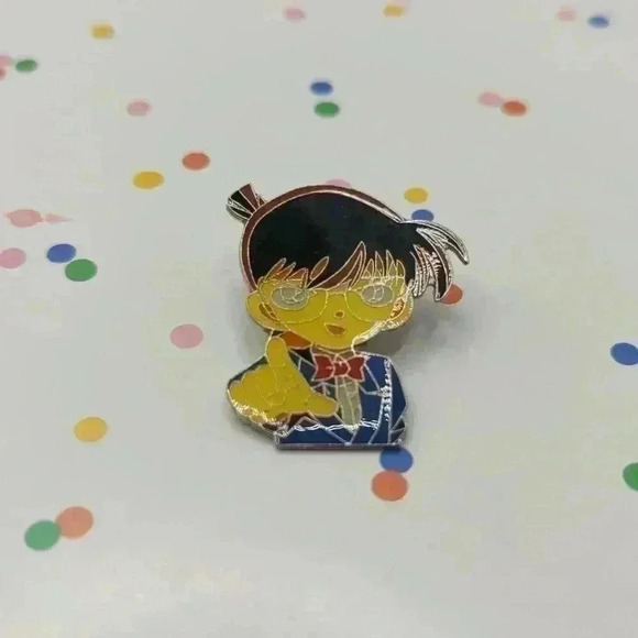 Jewelry - Detective Conan Brooch Unisex Jewelry